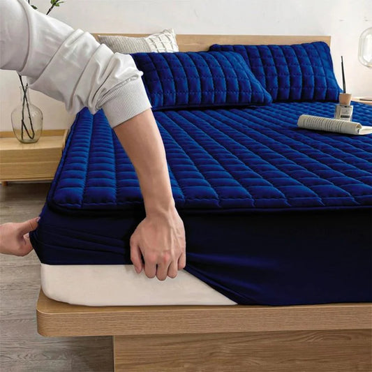 Quilted 100% Waterproof Mattress Protector For Double Bed (Navy Blue)